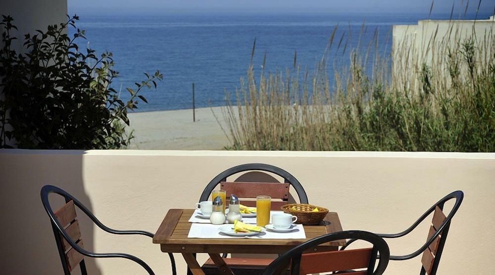 Hotel Caretta Beach Gerani  Exteriér fotografie